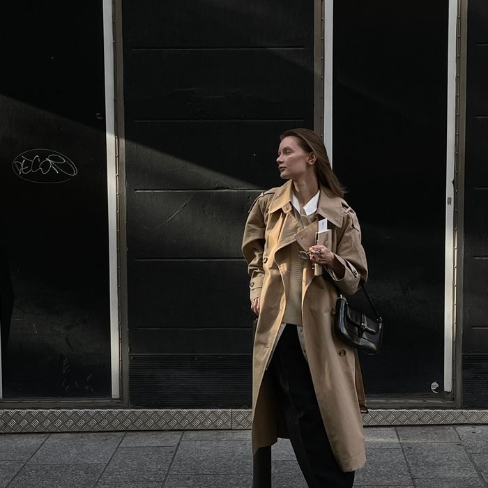 A customer photograph of Otto leather tote