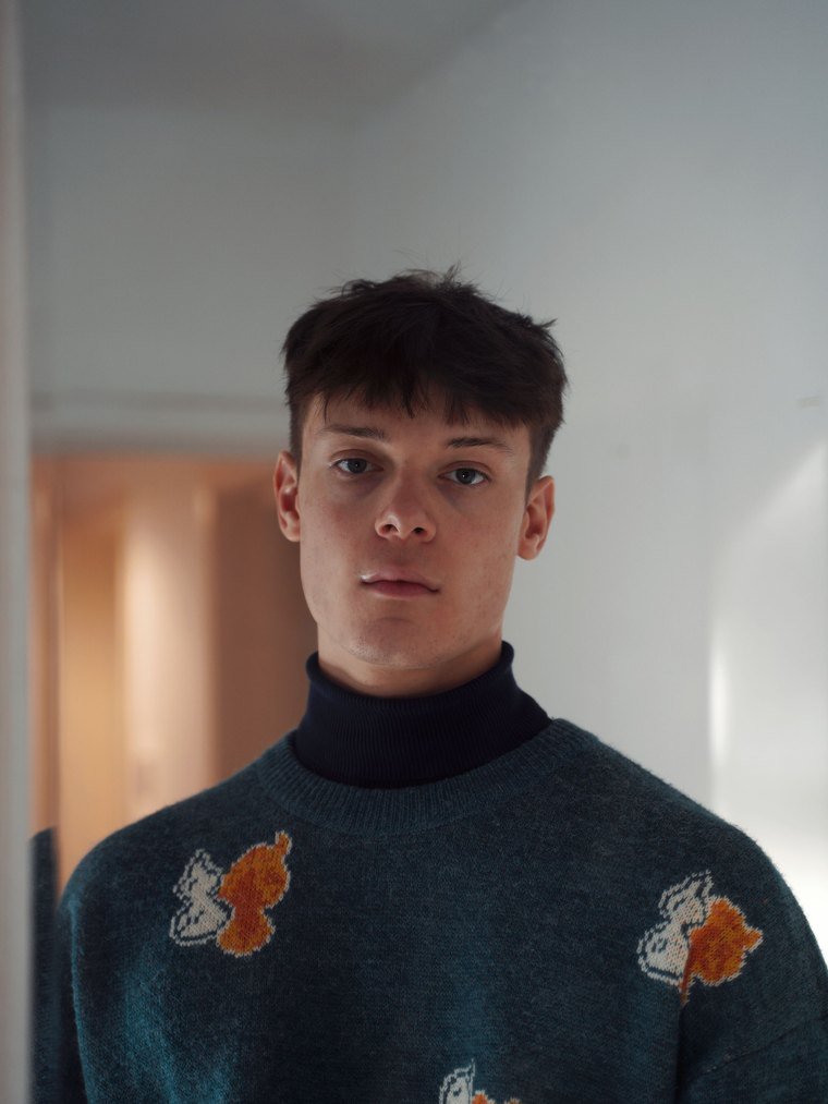 Brae lambswool crew
