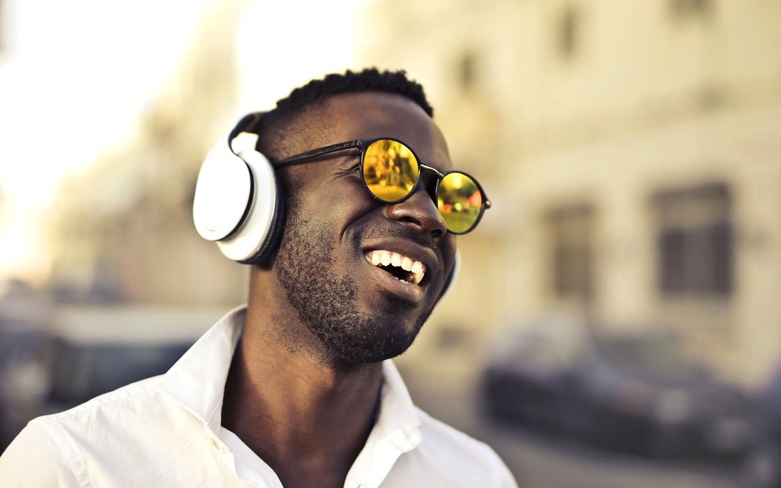 Wired or wireless: picking headphones that fit your day